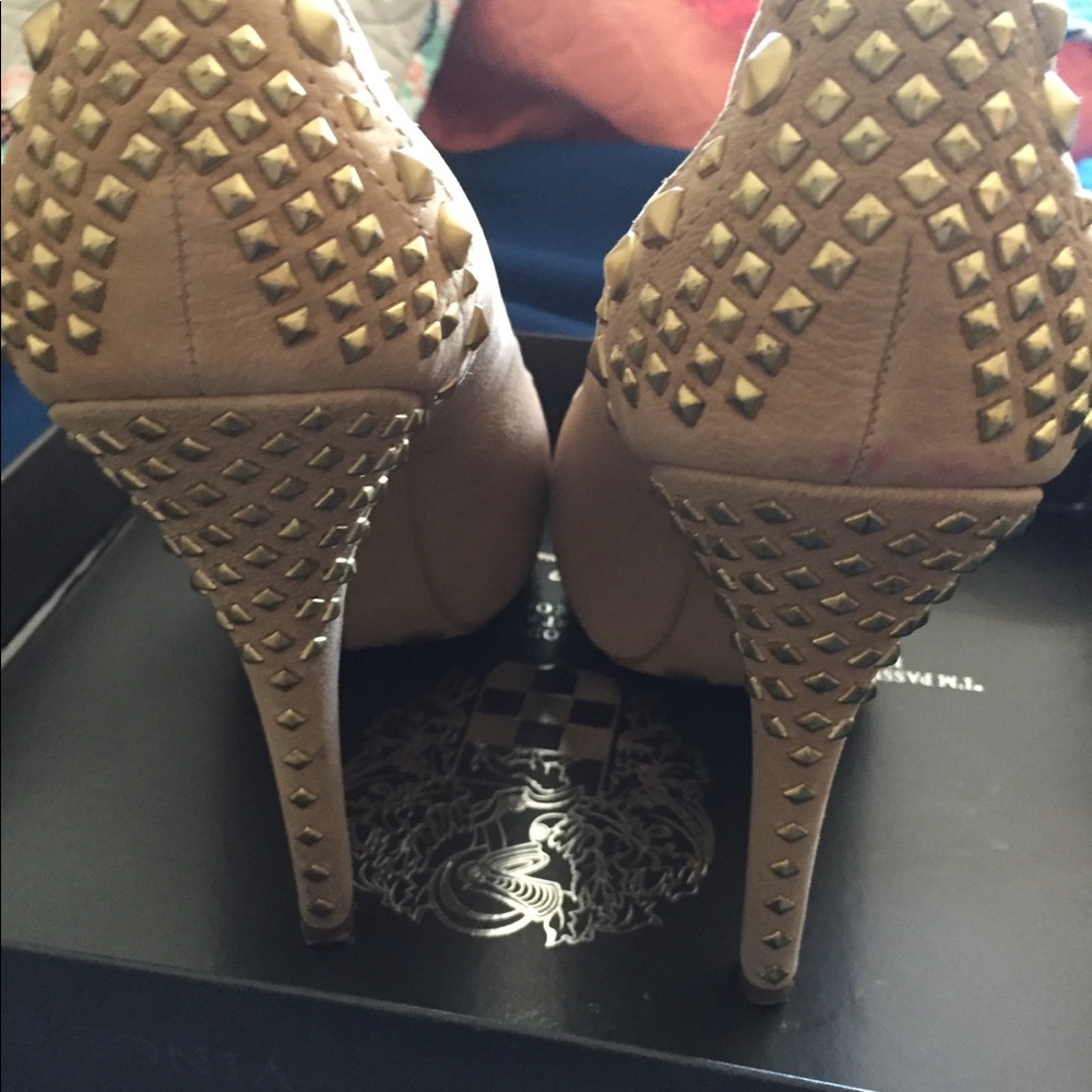 Vince camuto blush heels size 8.5 M pre-owned